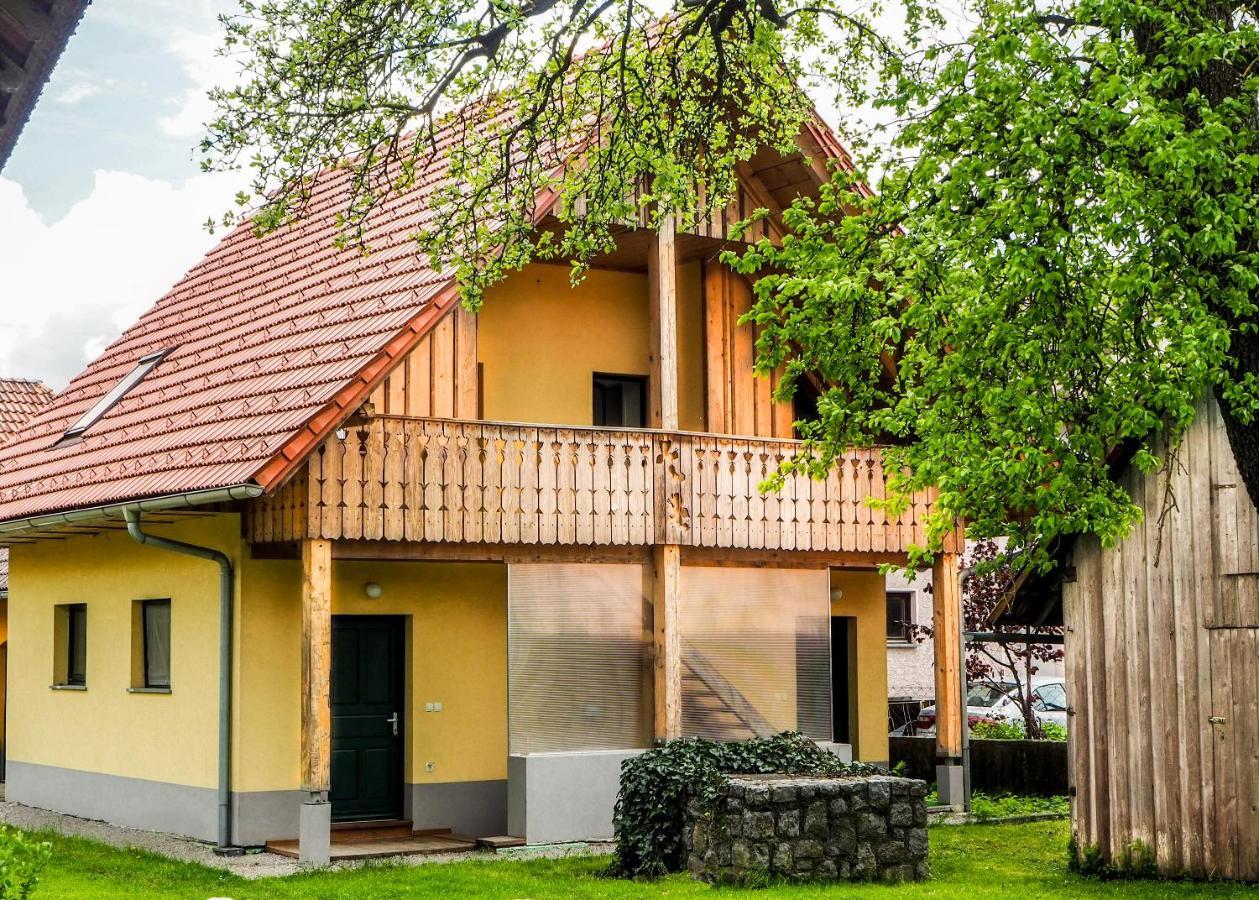 Beekeeping Kojek Apartment Ribnica Exterior photo